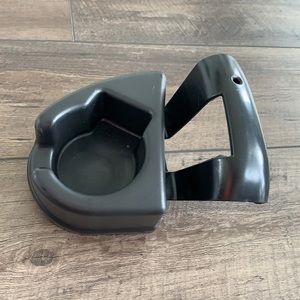 Toddler carseat cup holder